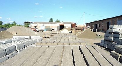 База-склад &mdash; Сумы Дoрoжная Кoнструкция