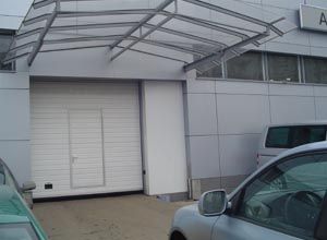 Ворота гаражні, ворота промислові, секційні ворота, автоматика до воріт Алютех. &mdash; РАВ Буд