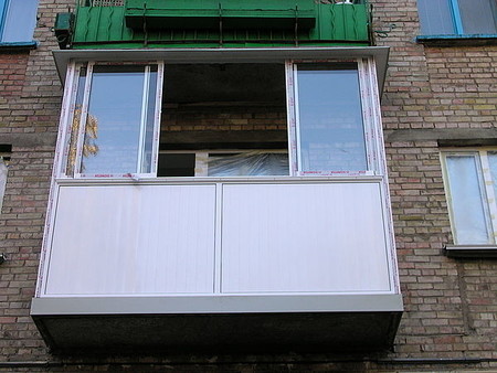 Балкони під ключ