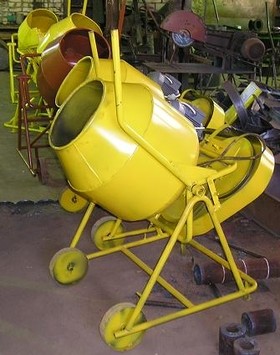 Бетономешалка БСБА- 120-400 (ременно звенная) Бетономешалка БСБА- 120-400 (ременно звенная)