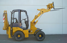 Экскаватор-погрузчик FIORI TA 450, г/п 2,9т